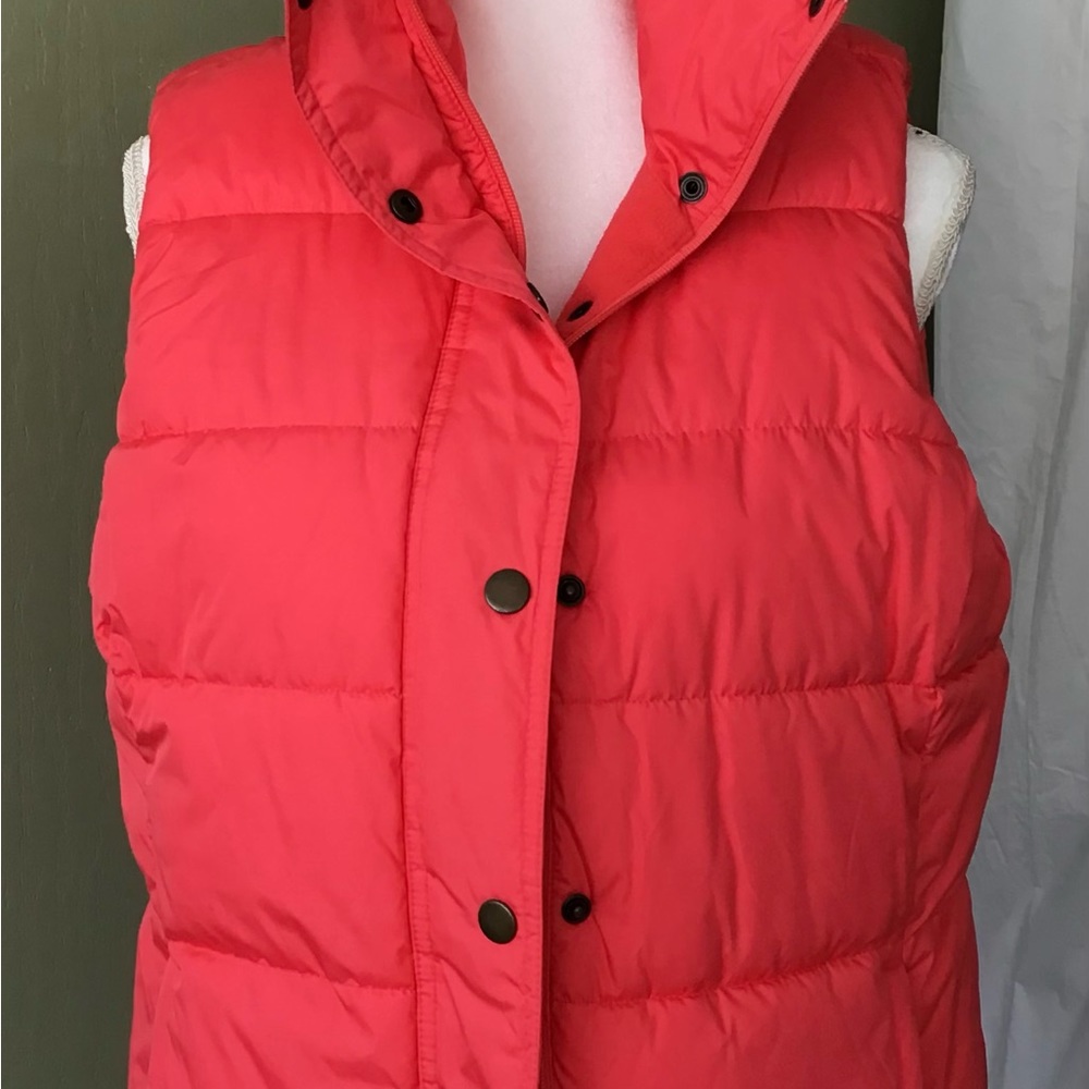 Vest - Picture 6 of 8